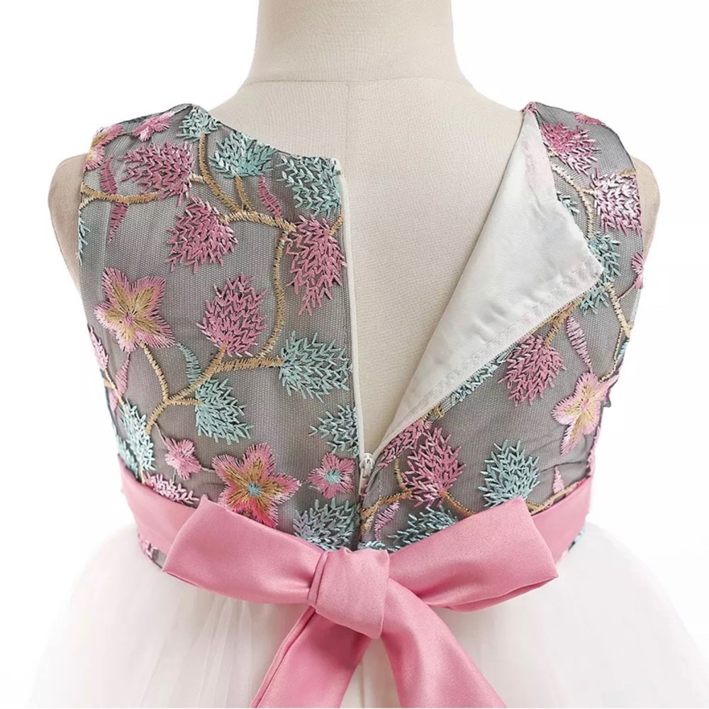 Luxury Embroidered Princess Flower Wedding Special Occasion Dress 5061 - Picture 6 of 10